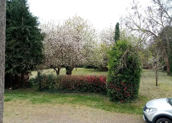 Chez Claudine