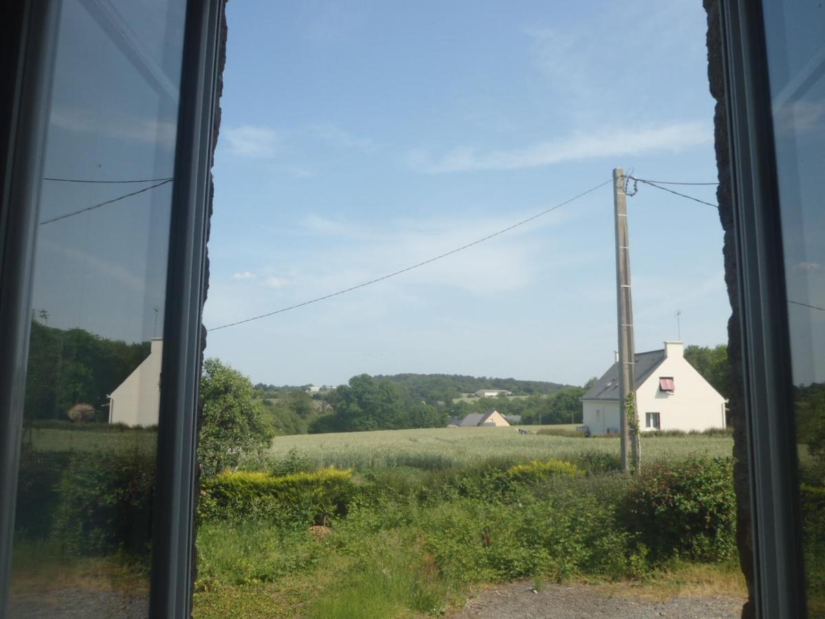 Chez Claudine * Peaule