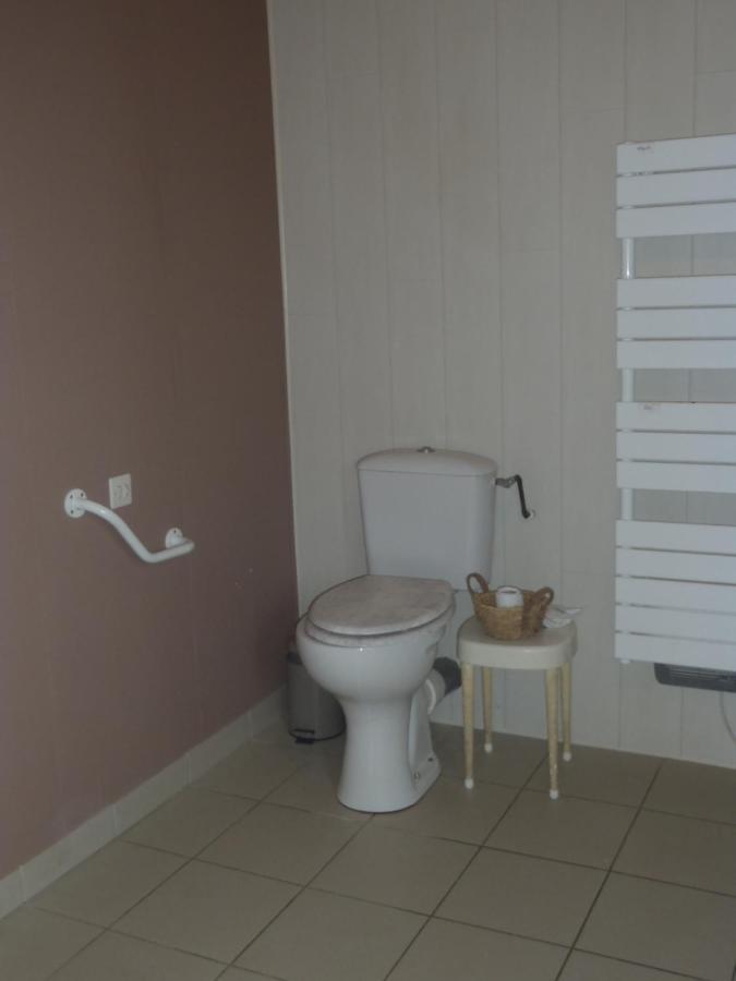 Chez Claudine Holiday home Peaule
