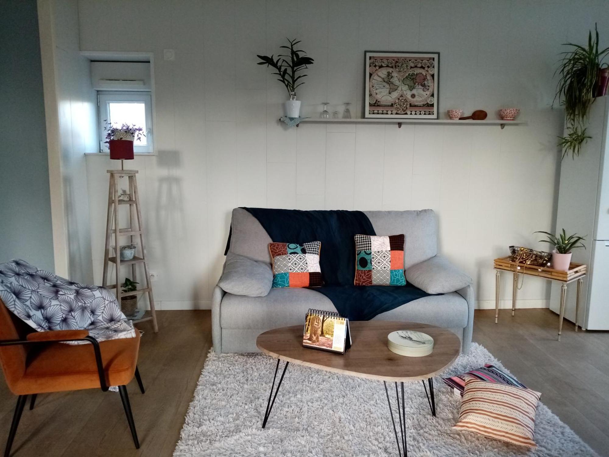Chez Claudine Holiday home Peaule